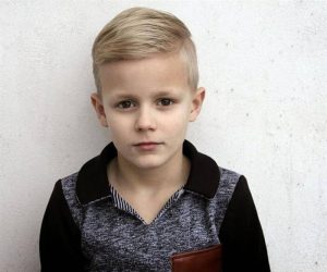 corte de cabelo liso infantil masculino