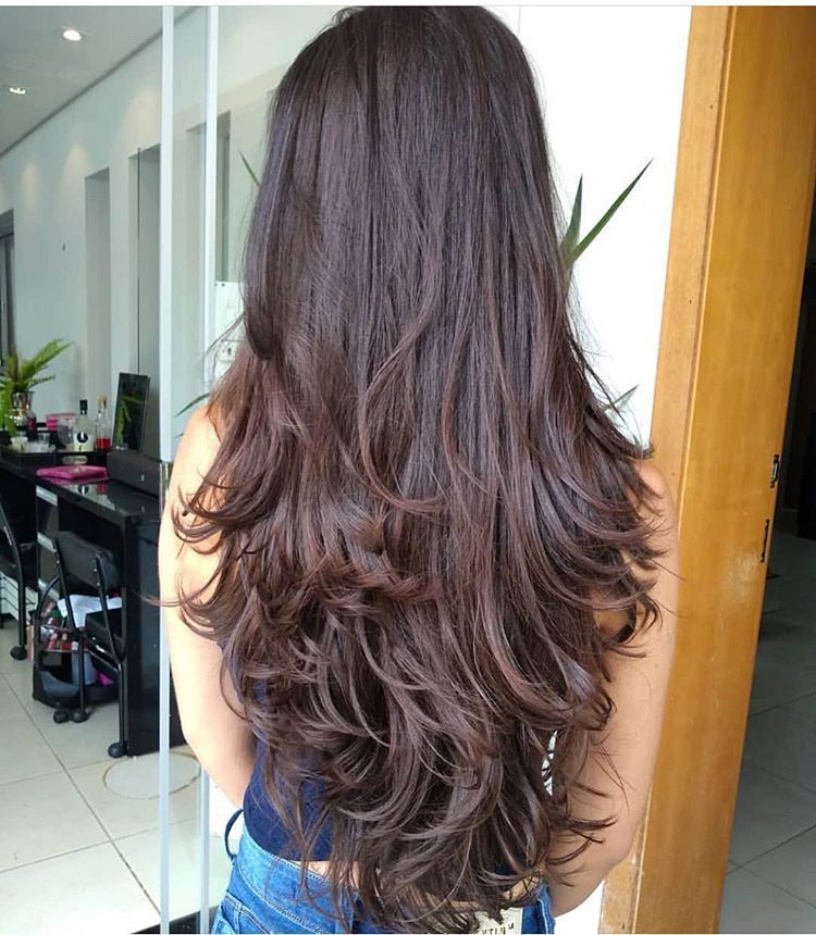Cortes de cabelo longo em camadas Cortes de cabelo longo em camadas