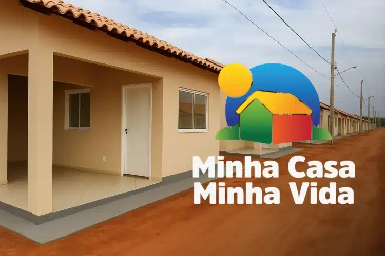 Conjunto habitacional padrão MCMV com casas térreas em tons bege, telhado cerâmico e logotipo do programa.